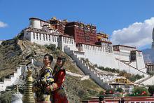 藥王山腰觀景台看布達拉宮