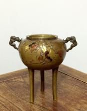 三足香爐 三足香爐