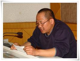 孫文波[詩人、上苑藝術館藝術委員會主任委員]