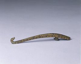 錯金幾何紋帶鉤 錯金幾何紋帶鉤