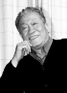 《長江三日》作者：劉白羽