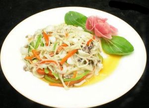 墨魚炒豆芽 墨魚炒豆芽