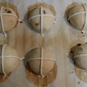 復活節熱十字包