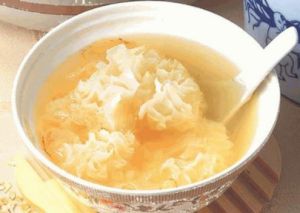 洋參雞湯燉燕窩 洋參雞湯燉燕窩