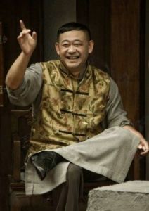 《向東是大海》