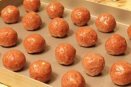 爆漿牛肉丸 爆漿牛肉丸