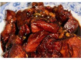 紅燒肉煮豆子 紅燒肉煮豆子