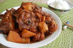 紅燜冬筍雞 紅燜冬筍雞