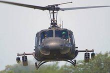 UH-1“休伊”多用途直升機