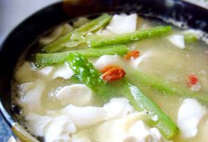 苦瓜瘦肉豆腐湯 苦瓜瘦肉豆腐湯