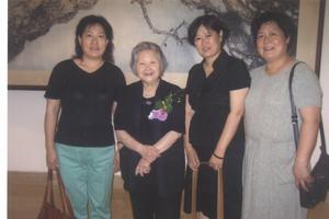 張傳稚與周佩珠女士