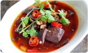 酸辣雞血 酸辣雞血