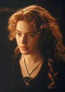 《鐵達尼號》[美國1997年詹姆斯&middot;卡梅隆執導電影]