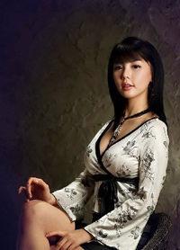 漂亮富姐 漂亮富姐