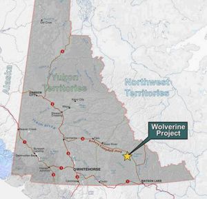 加拿大育空鋅礦公司（YuKon Zinc Corporation)是加拿大多倫多交易所的一家上市公司，其中擁有鋅、銀等多種金屬資源，總儲量50萬噸。