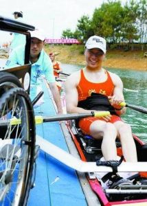 王麗麗[中國殘疾人賽艇隊運動員]