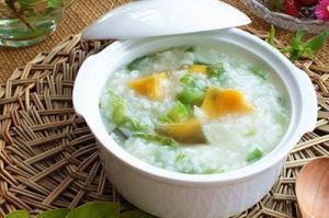 生菜臥蛋粥 生菜臥蛋粥