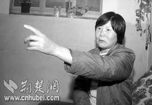 2005年，陳傳香向人們講述當年打豹經歷