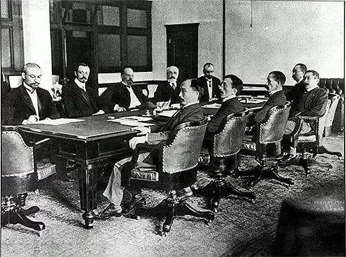 二戰後,只有此國一直和日本在戰爭狀態,兩國到2006年才停戰 二戰後,只有此國一直和日本在戰爭狀態,兩國到2006年才停戰