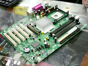 Intel D875PBZ Intel D875PBZ