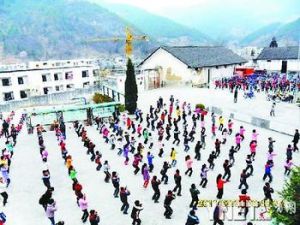 熱舞課間操 熱舞課間操