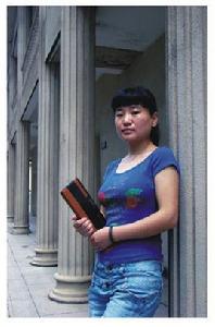 宋華[華中科大武昌分校藝術設計學院副院長]