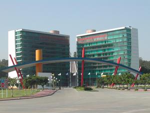 （圖）中山大學珠海校區