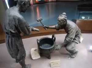 青銅器鑄造工藝 青銅器鑄造工藝