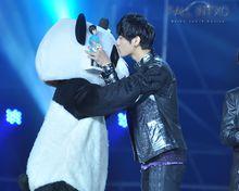 One Heart[黃子韜首張mini專輯收錄歌曲]