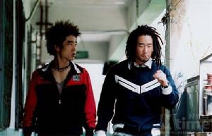 《哭泣的拳頭》