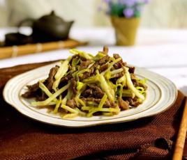 韭黃炒牛肉 韭黃炒牛肉