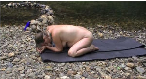 《野外分娩》 《野外分娩》