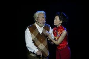 《赤道雨》劇照