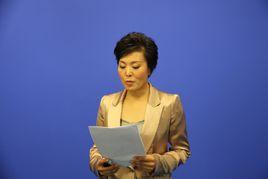 肖薇[主持人兼生活培訓站製片人]