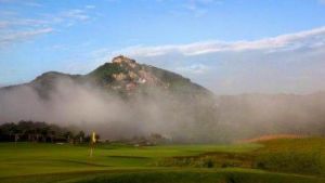 白石嶺溫泉高爾夫球會 白石嶺溫泉高爾夫球會