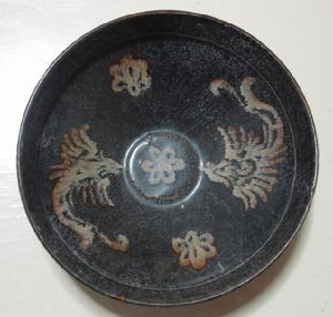 宋代吉州窯黑釉彩繪鳳紋玳瑁盞