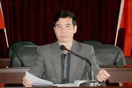 張遠明[廣東省興寧市第一中學校長]