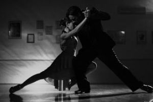 露背舞舞步 露背舞舞步