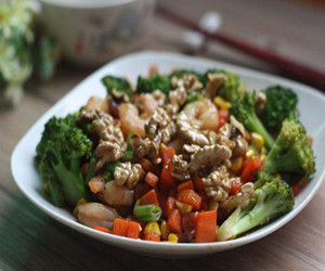 琥珀核桃炒蘿蔔 琥珀核桃炒蘿蔔