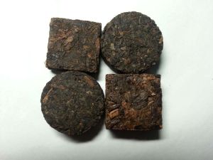 皇家湘淳：黑茶薄片