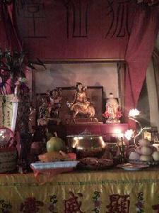 張天師軟禁狐狸精