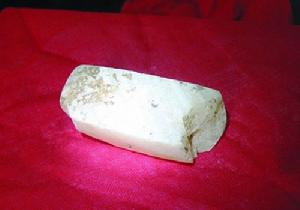 河北省武安市磁山遺址驚現萬年前古玉石