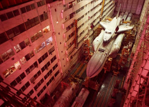 暴風雪號太空梭