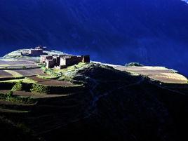 山岩戈巴 山岩戈巴