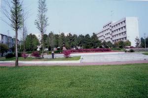 北京市第一一四中學 北京市第一一四中學