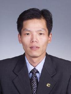 朱耀輝[河南登封市人民政府原副市長]