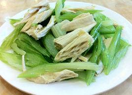 涼拌芹菜腐竹花生 涼拌芹菜腐竹花生