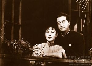 （圖）《一江春水向東流》