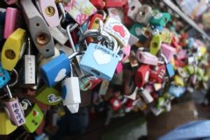 情人鎖[叢書演唱歌曲]