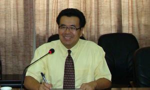 韓立[長沙理工大學教授]